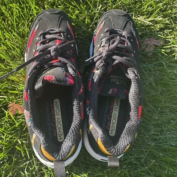 Women’s Skechers D’Lites Mountain Alps Black sneakers - Picture 9 of 10